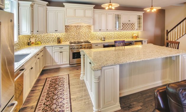 Bradford Ivory Glaze Kitchen Cabinets Willow Lane Cabinetry in dimensions 1178 X 898