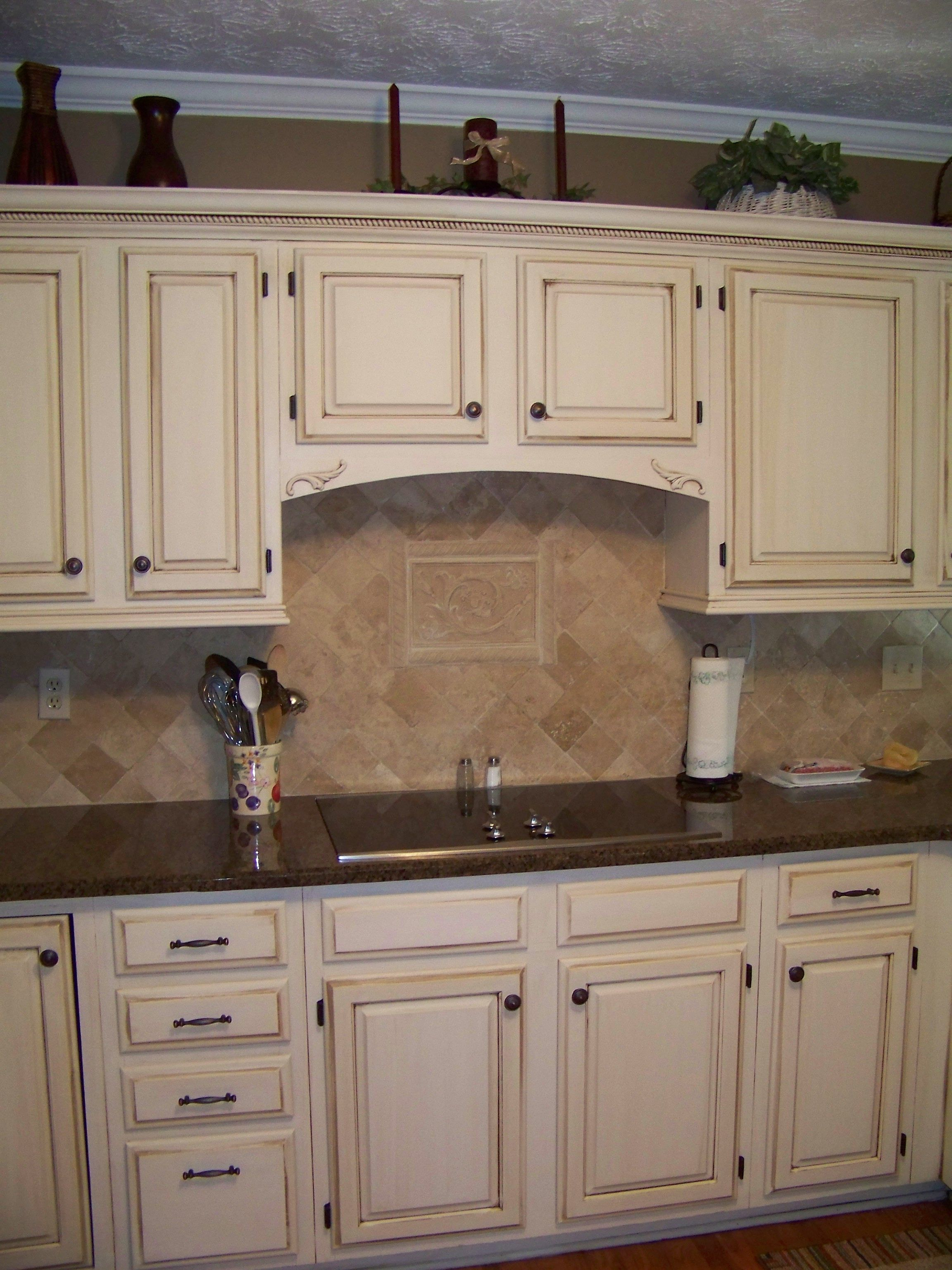 Cream Cabinets With Dark Brown Glaze Upper Cabinets Chalk Paint inside measurements 2304 X 3072