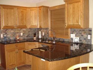 Honey Oak Kitchen Cabinets With Black Countertops Pearl Or in proportions 1024 X 768