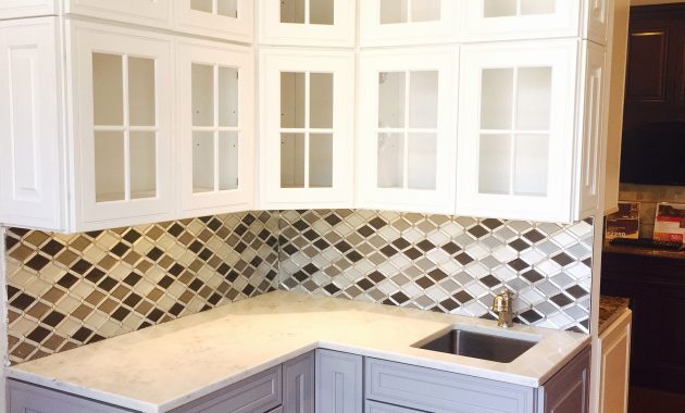 Interesting Thomasville Kitchen Cabinet Cream Within 25 Awesome regarding sizing 2448 X 3264