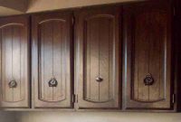 Kitchen Cabinets With Center Knobs Hydj for sizing 1298 X 1021