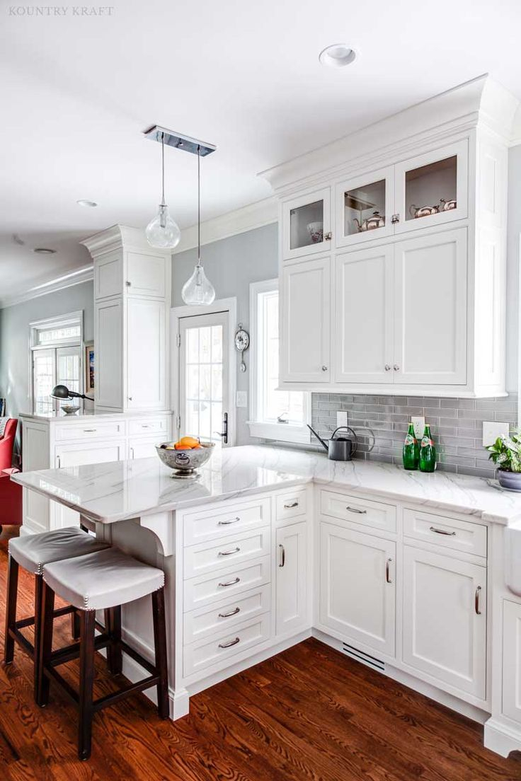 Shaker Style With Thin Borders And Trimmed To Ceiling Kitchen for sizing 736 X 1104