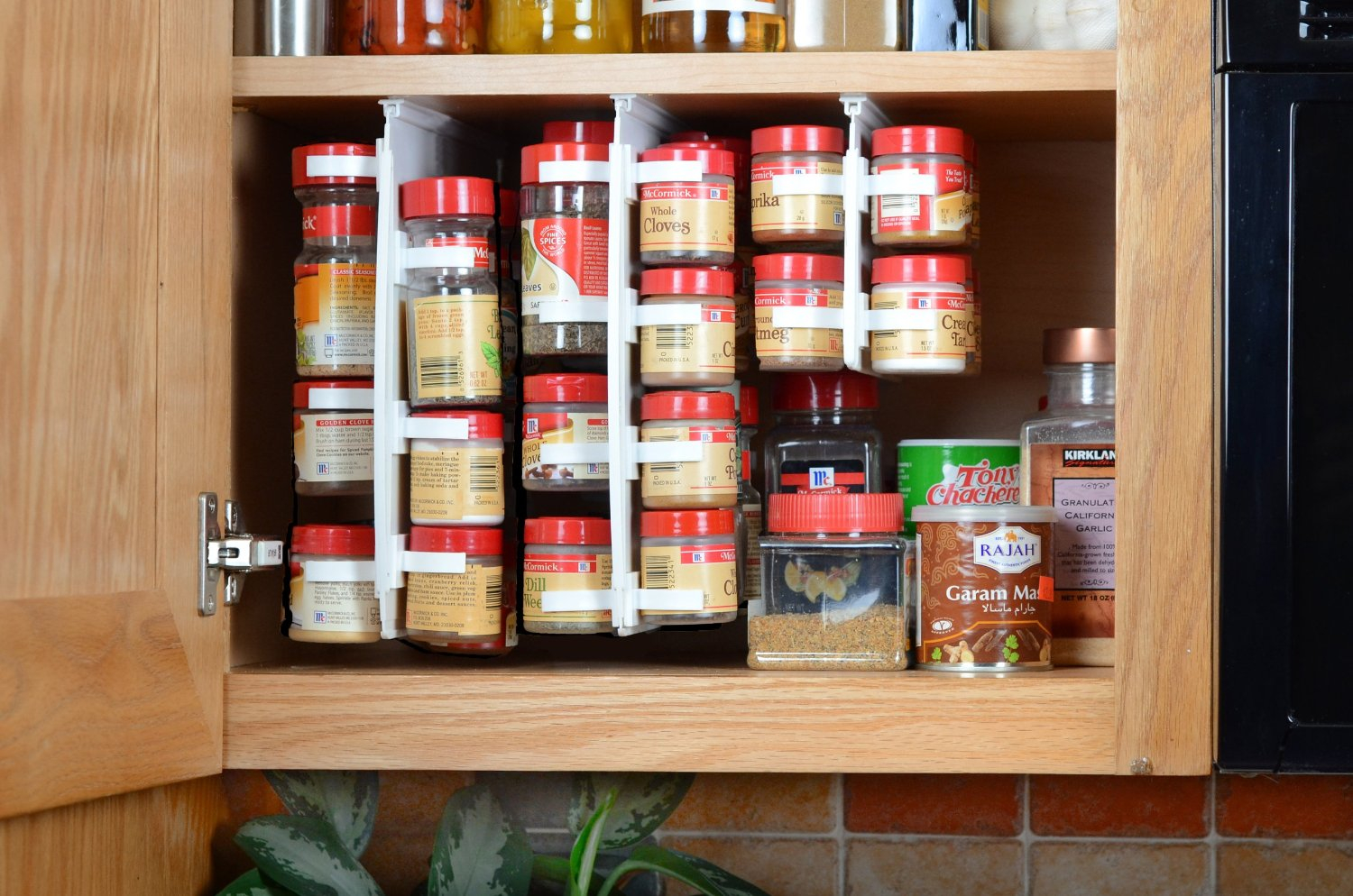 Spice Rack Ideas For The Kitchen And Pantry Buungi inside dimensions 1500 X 994