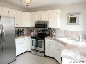 White Aluminum Kitchen Cabinets Livelovediy A Diy Bloggers Guide regarding dimensions 1600 X 1200