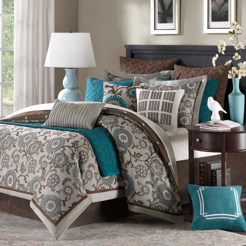 22 Beautiful Bedroom Color Schemes Decoholic throughout sizing 990 X 990