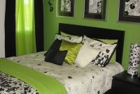 50 Of The Most Spectacular Green Bedroom Ideas Thesleepjudge regarding dimensions 1944 X 2592