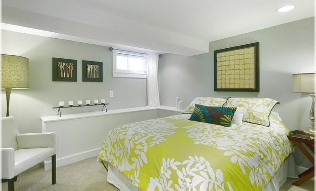 Basement Bedroom With A Simple Color Scheme Basement Bedroom Ideas regarding dimensions 1079 X 794