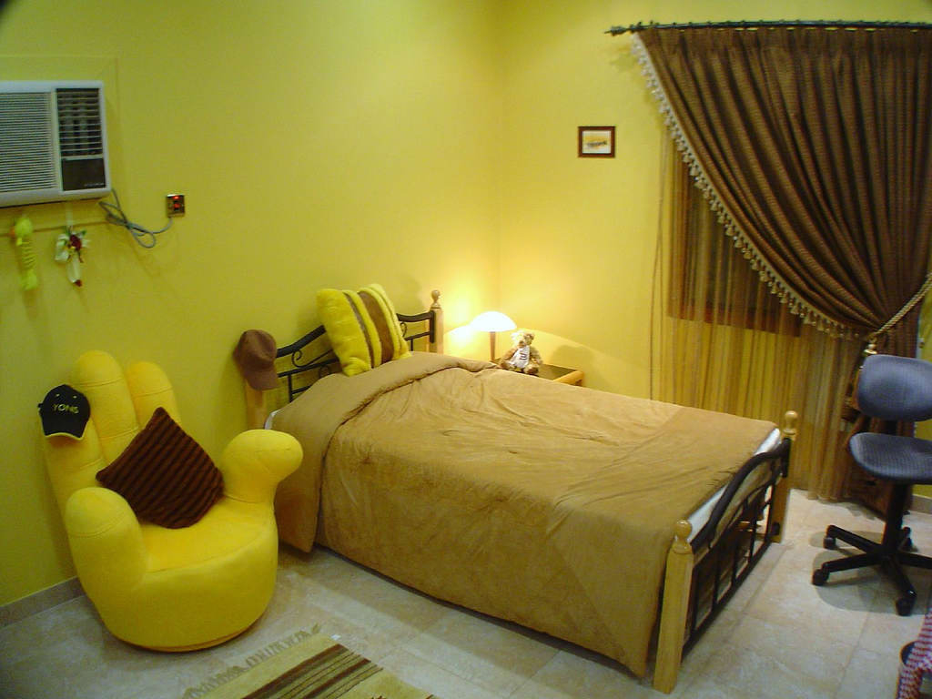 Bedroom Elegant Yellow Paint Color For With Classic Bed Spa Colors for dimensions 1024 X 768