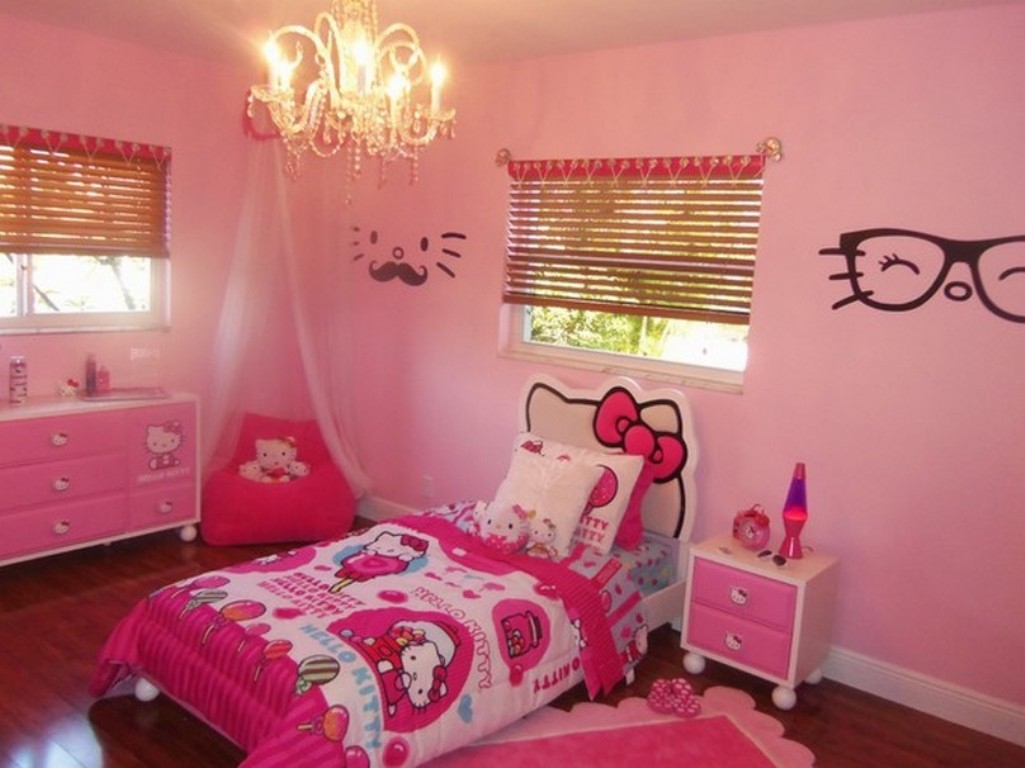 Bedroom Hello Kitty Design Bedroom Hello Kitty Pink For Every Cute inside sizing 1025 X 768