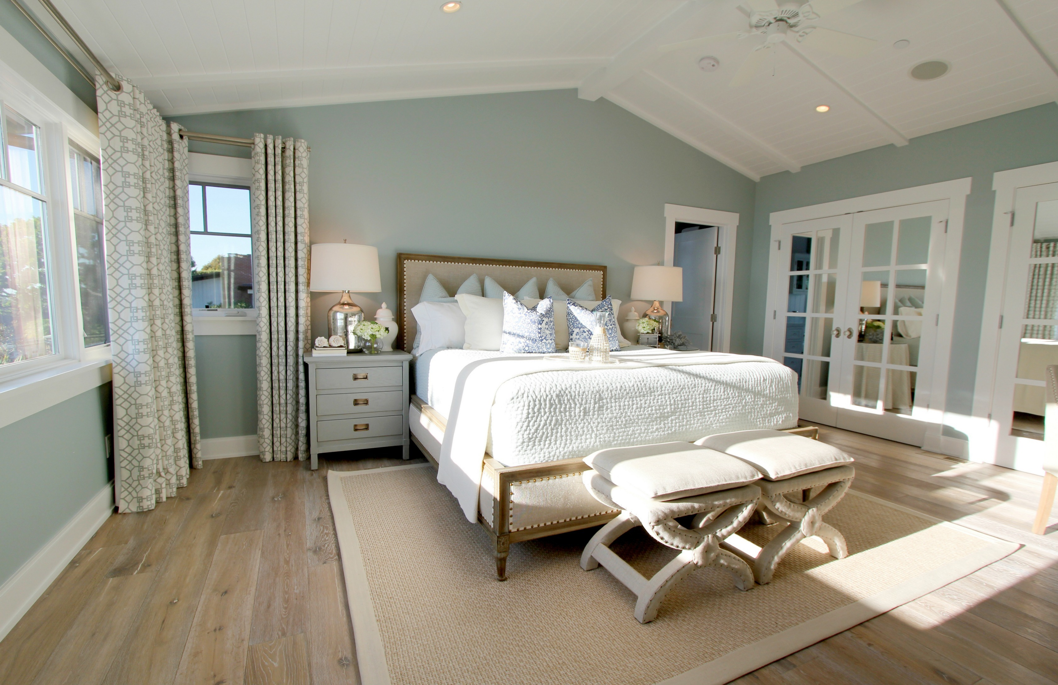 Bedroom Paint Color Trends For 2017 Better Homes Gardens for sizing 3361 X 2176