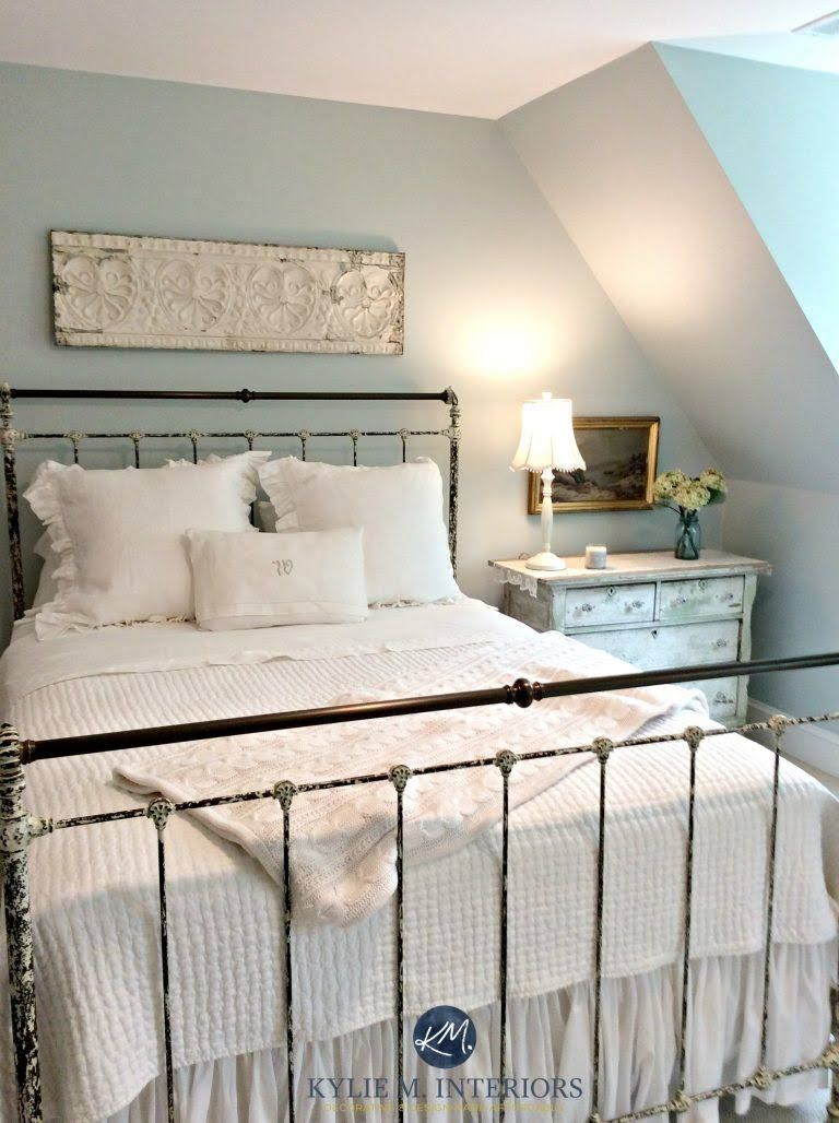 Benjamin Moore Woodlawn Blue Best Blue Paint Colour Guest Bedroom throughout measurements 768 X 1028