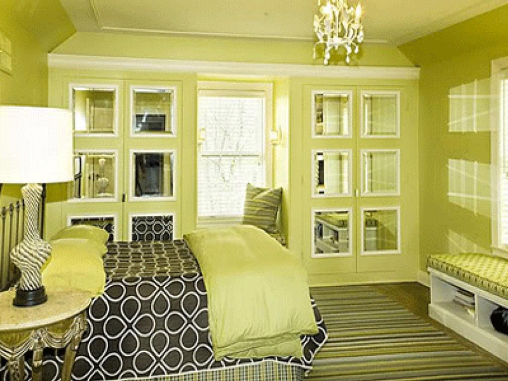 Best Green Paint Colors For Bedroom Bedroom Sets Is Good Nights intended for sizing 1024 X 768