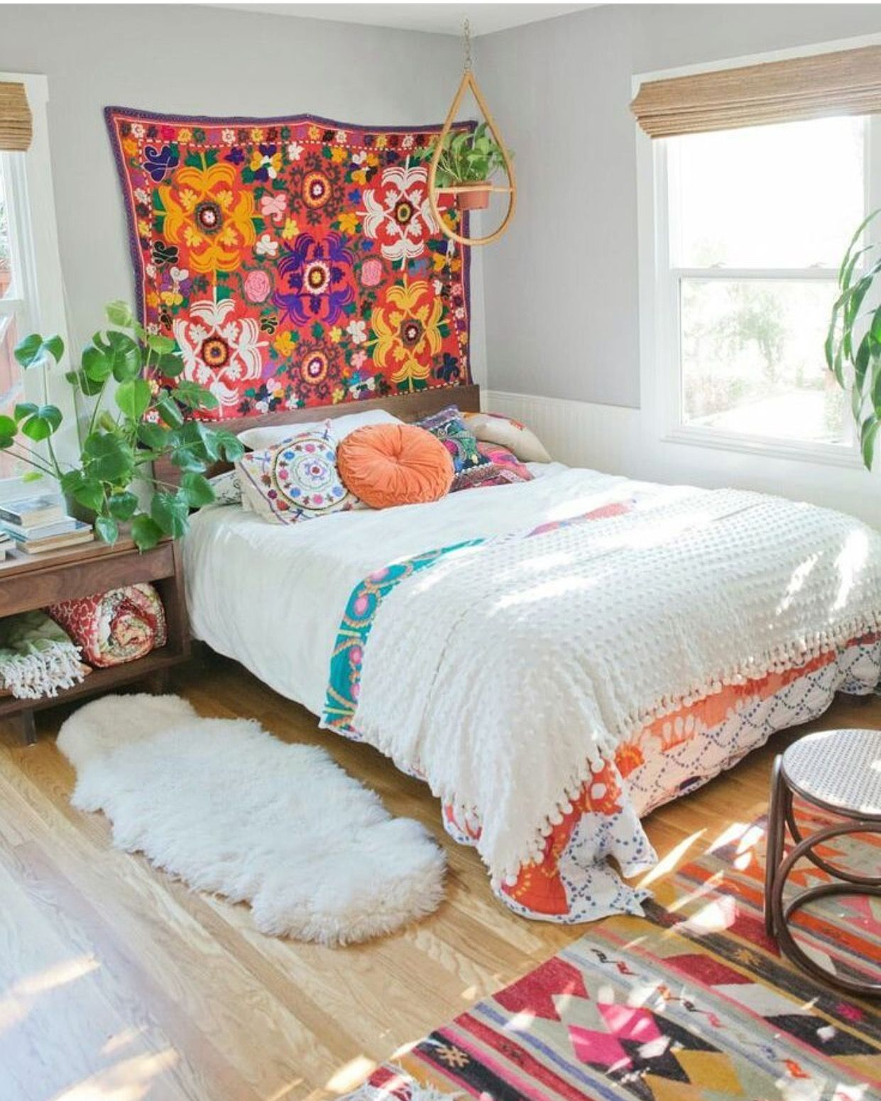 Colorful Bedroom Bohemian Bohemian Bedroom Design California in measurements 1241 X 1551