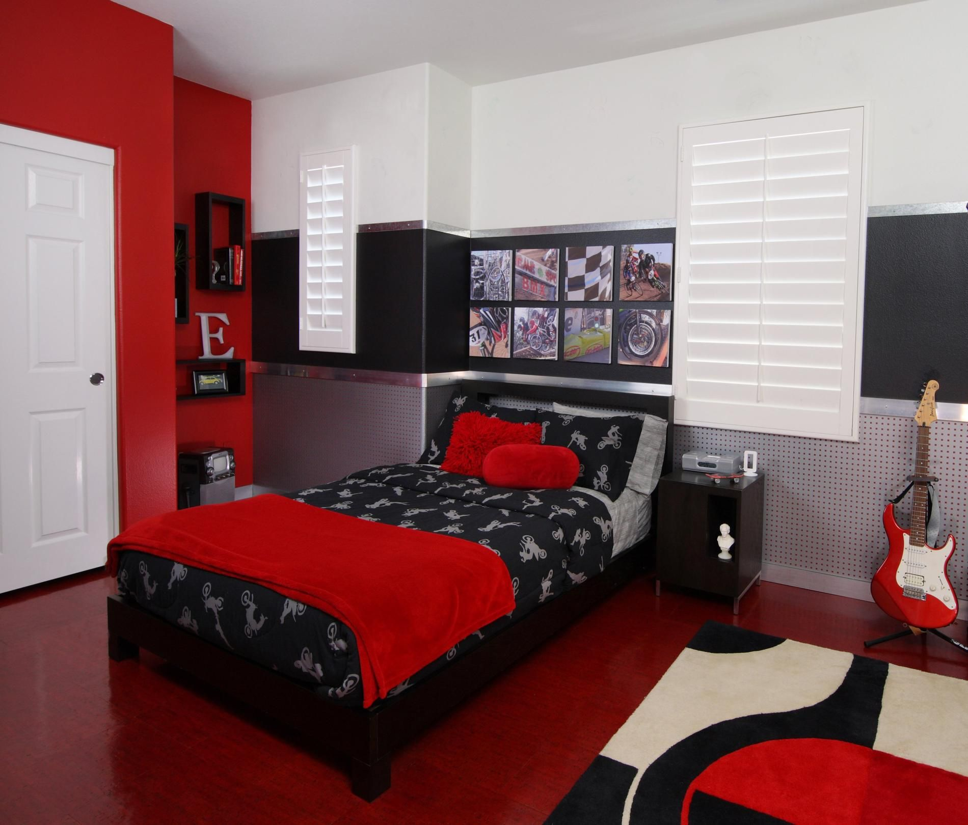 Enchanting Cool Room Ideas For Teenagers With Black Double Bed And pertaining to dimensions 1900 X 1620