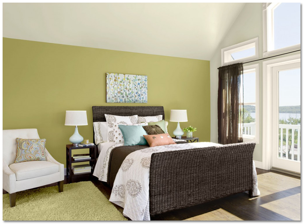 Green Bedroom Paint House Painting Tips Exterior Paint Interior with regard to dimensions 1045 X 771