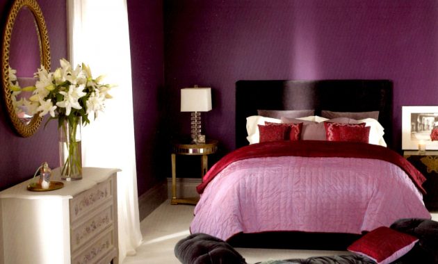 The Bedroom In This Purple Bedroom Color Ideas Looks Enchanting in dimensions 1991 X 2051