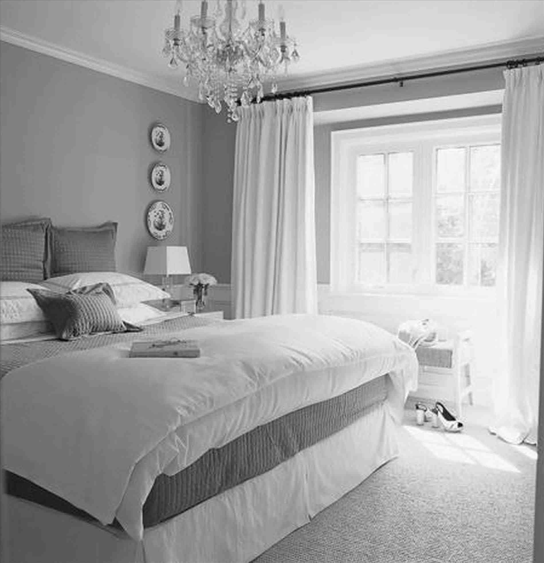 This White Bedding With Grey Accents Full Size Of Bedroomblack for proportions 1899 X 1967