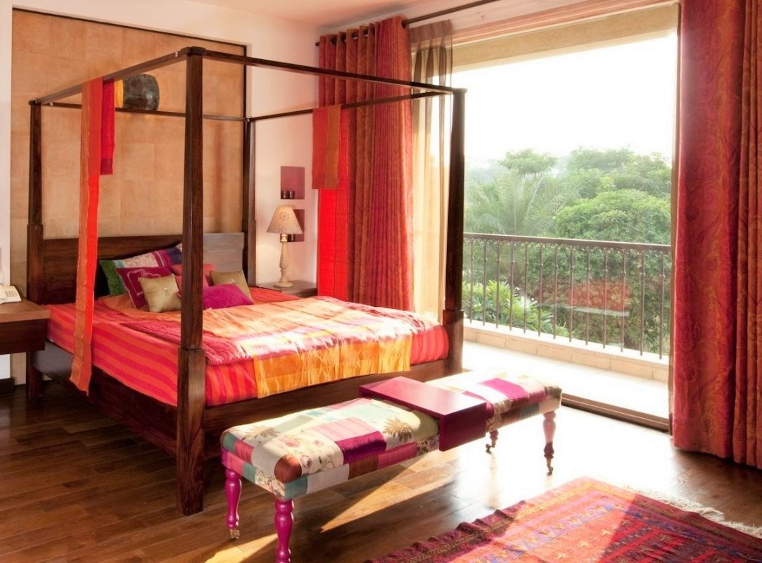 6 Suitable Vastu Colors For Bedrooms In Indian Homes Regarding Proportions 1083 X 800 