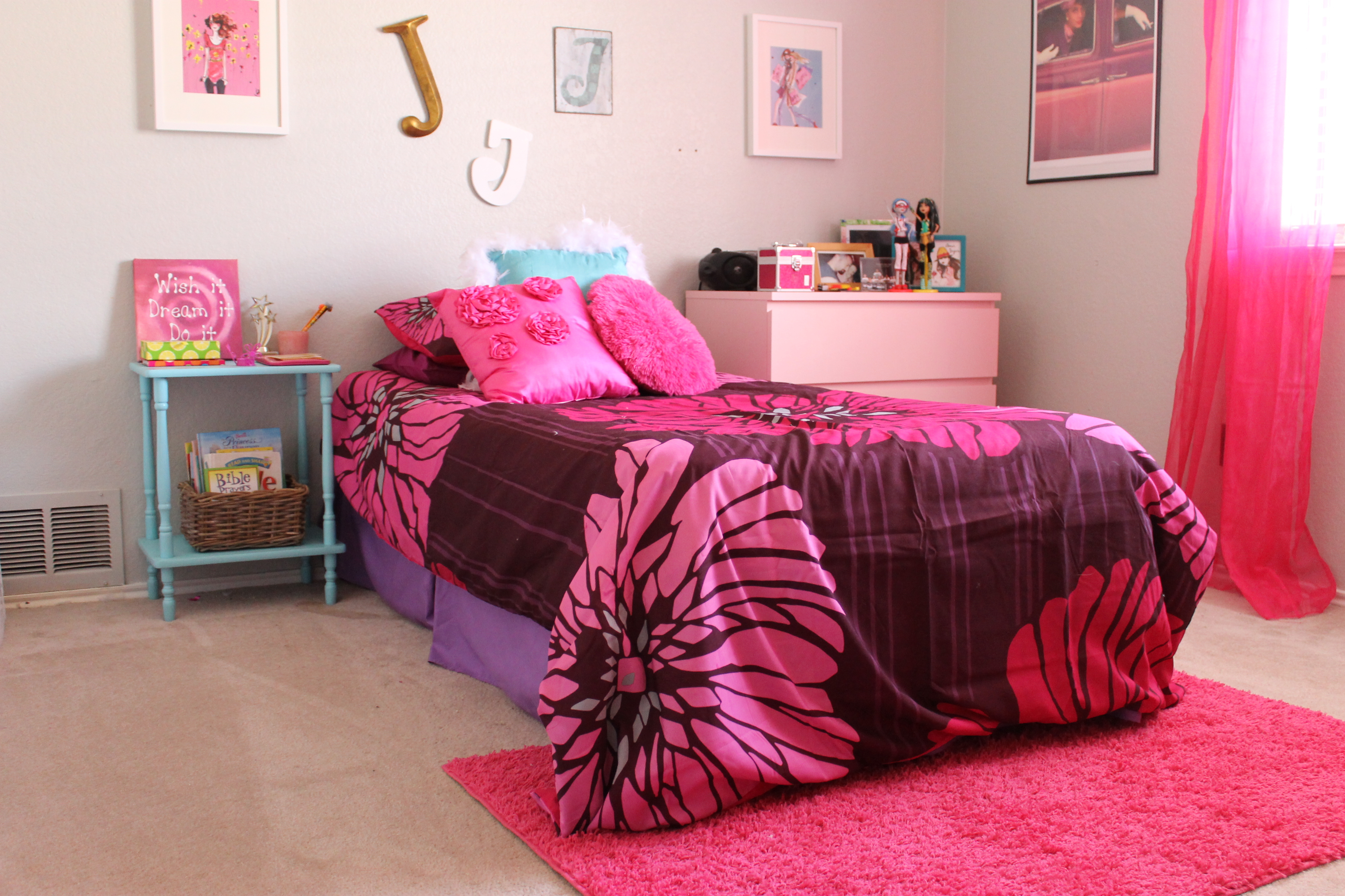 Bedroom Peachy Ideas Cute Room Decor Ideas Cute Bedroom throughout dimensions 4272 X 2848
