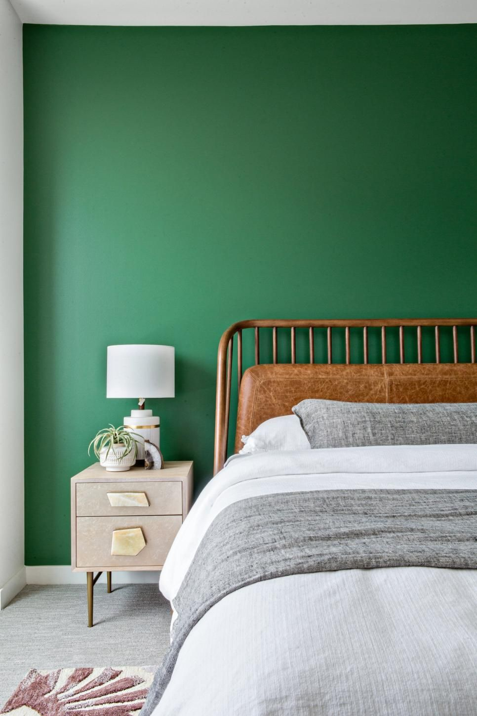 Bright Brilliant Green In 2019 Home Decor Bedroom Green pertaining to proportions 966 X 1449