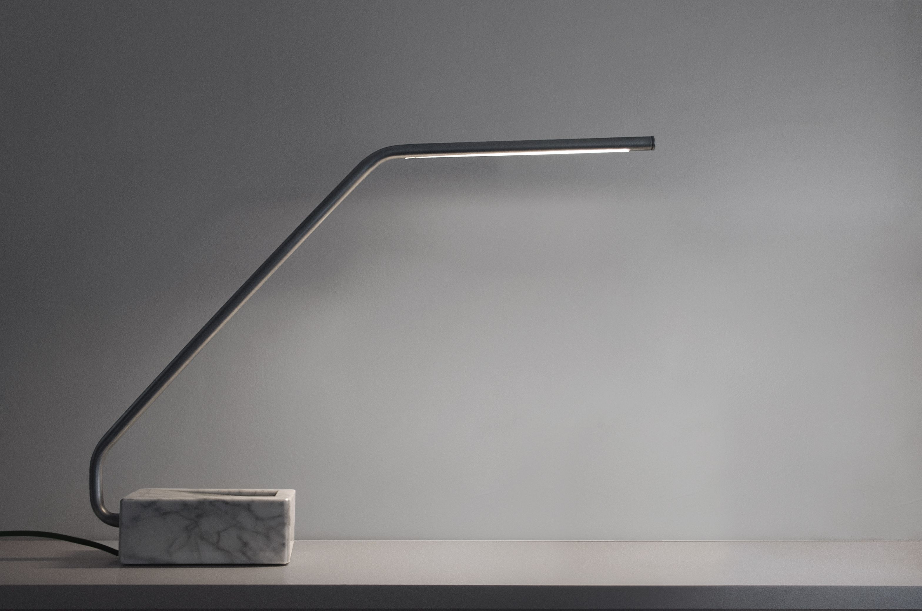 Lungo Is A Working Table Lamp With Led Technology That for proportions 3136 X 2080