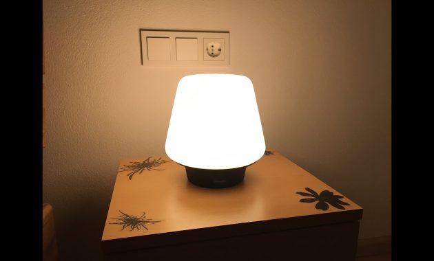 Philips Hue Ambient Led Tischlampe 800 Lumen 95w Warmweikaltwei Regelbar pertaining to proportions 1280 X 720