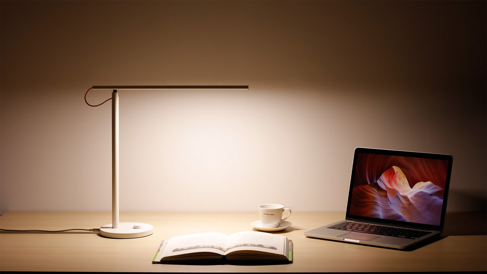 Xiaomi Mi Led Desk Lamp Die Smarte Schreibtischlampe with dimensions 1600 X 900