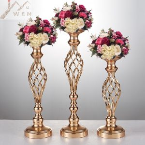 10 Pcs Or Fleur Vases Bougeoirs Stand De Mariage Dcor Route Route Lead Centre De Table Pice De Support Rack Pilier Partie Chandelier Candelabra with regard to proportions 1000 X 1000