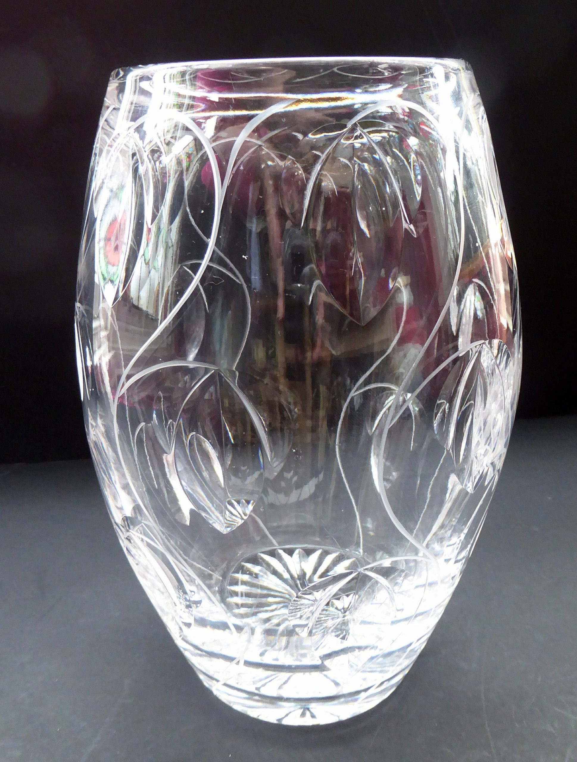 1950s Stuart Crystal Cut Glass Vase John Luxton Height 8 in measurements 2271 X 3000