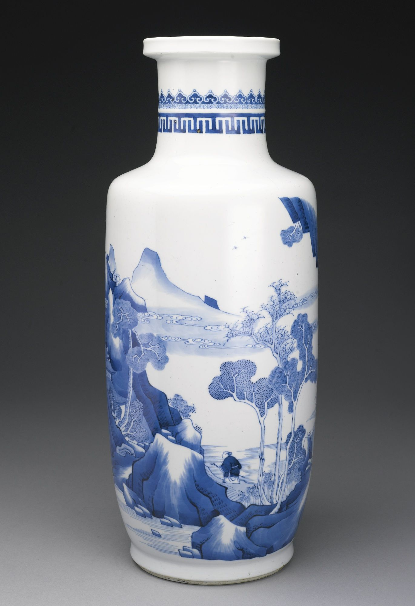 A Blue And White Landscape Rouleau Vase Qing Dynasty in size 1370 X 2000