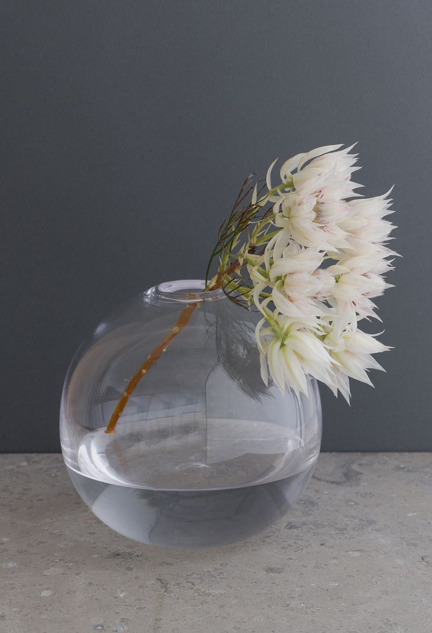 Ball Vase Samuji My Next Must Have Flower Vase Flower pertaining to dimensions 873 X 1280