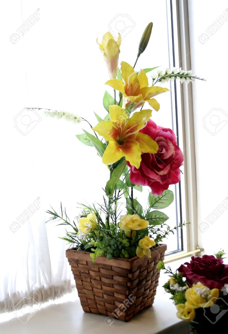 Beautiful Flower Vase In A Window throughout proportions 887 X 1300