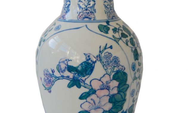 Blue White Vase With Bird And Floral Motif White Vases in proportions 1362 X 2048