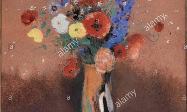 Bouquet De Fleurs Des Champs Dans Un Vase Long Col pertaining to proportions 942 X 1390