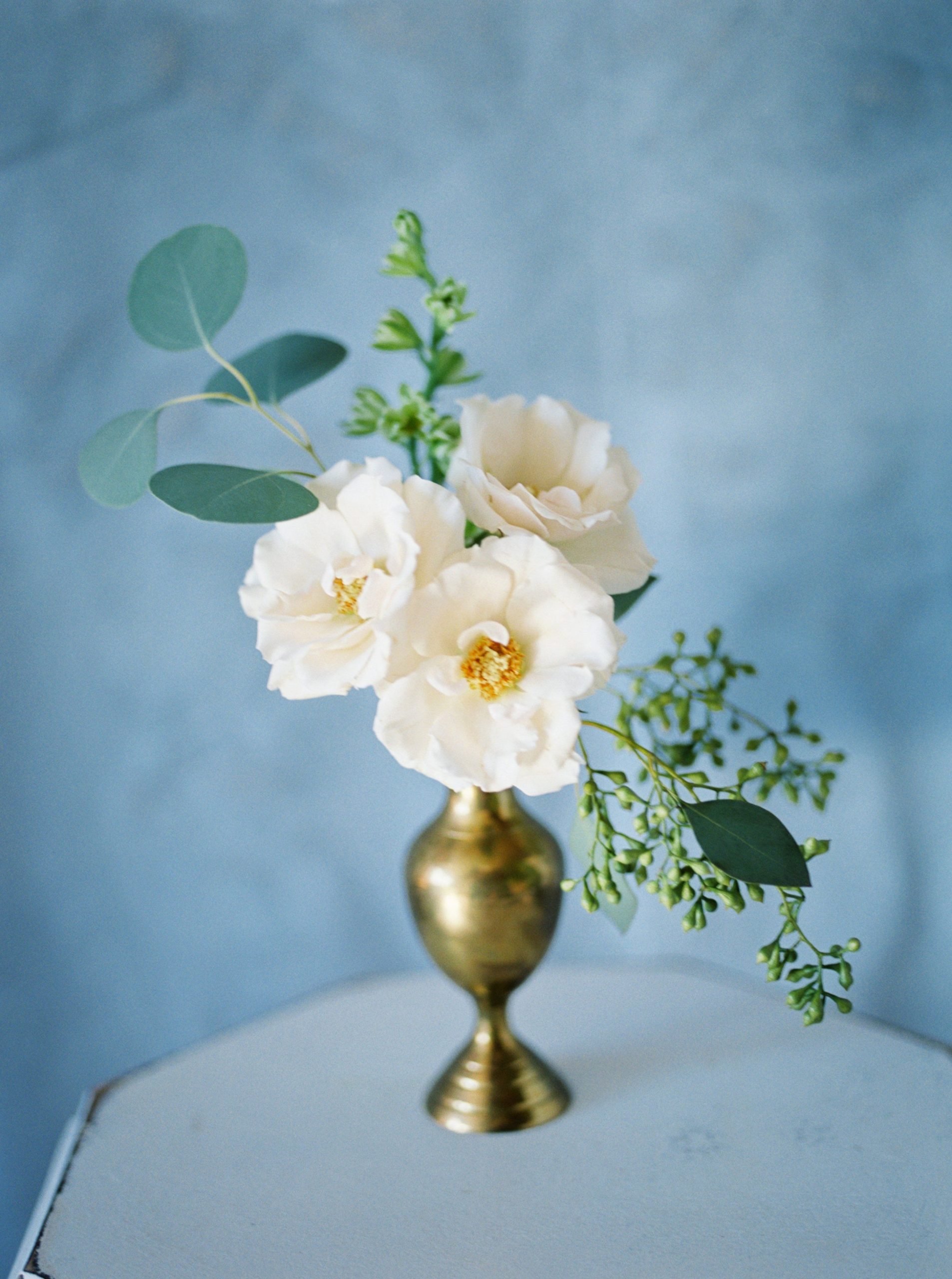 Bud Vase Arrangement In Brass Vase Majolica Spray Rose And with dimensions 2747 X 3690