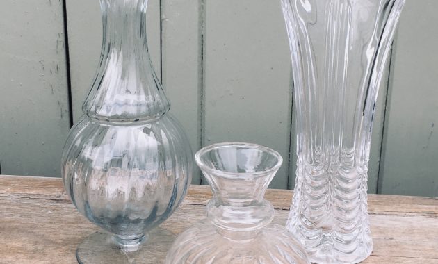 Bud Vases for dimensions 2352 X 2352