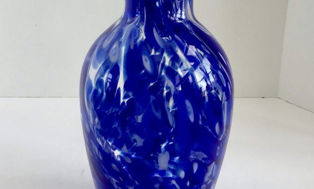 Cased Glass Blue And White Swirl Studio Art Glass 10 Vase pertaining to size 945 X 1024