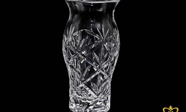 Crystal Little Vase Hand Crafted With Elegant Cuts in measurements 1024 X 768