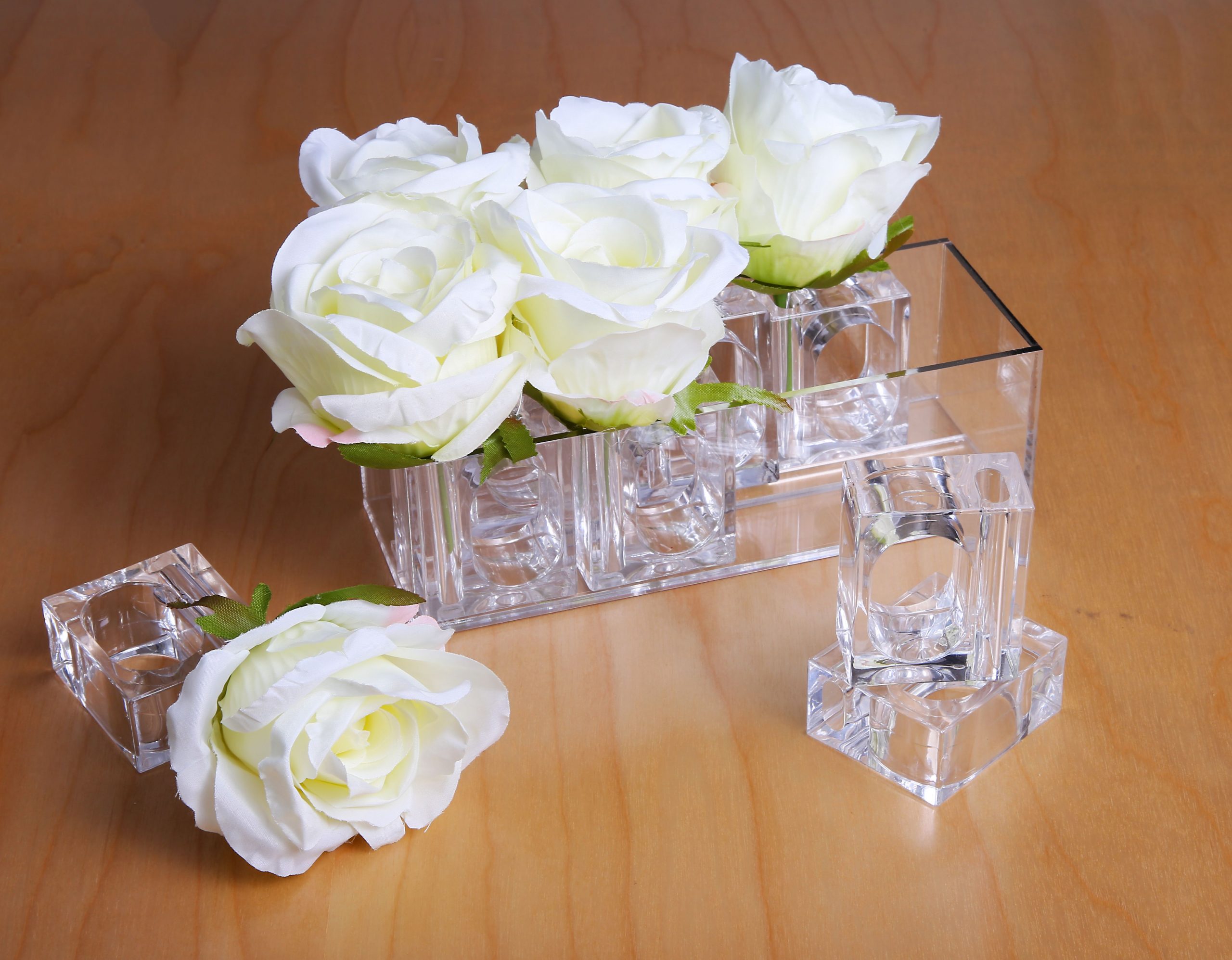 Deco Mate Acrylic Flower Box For 8 Bud Vase Napkin Rings in proportions 4404 X 3432