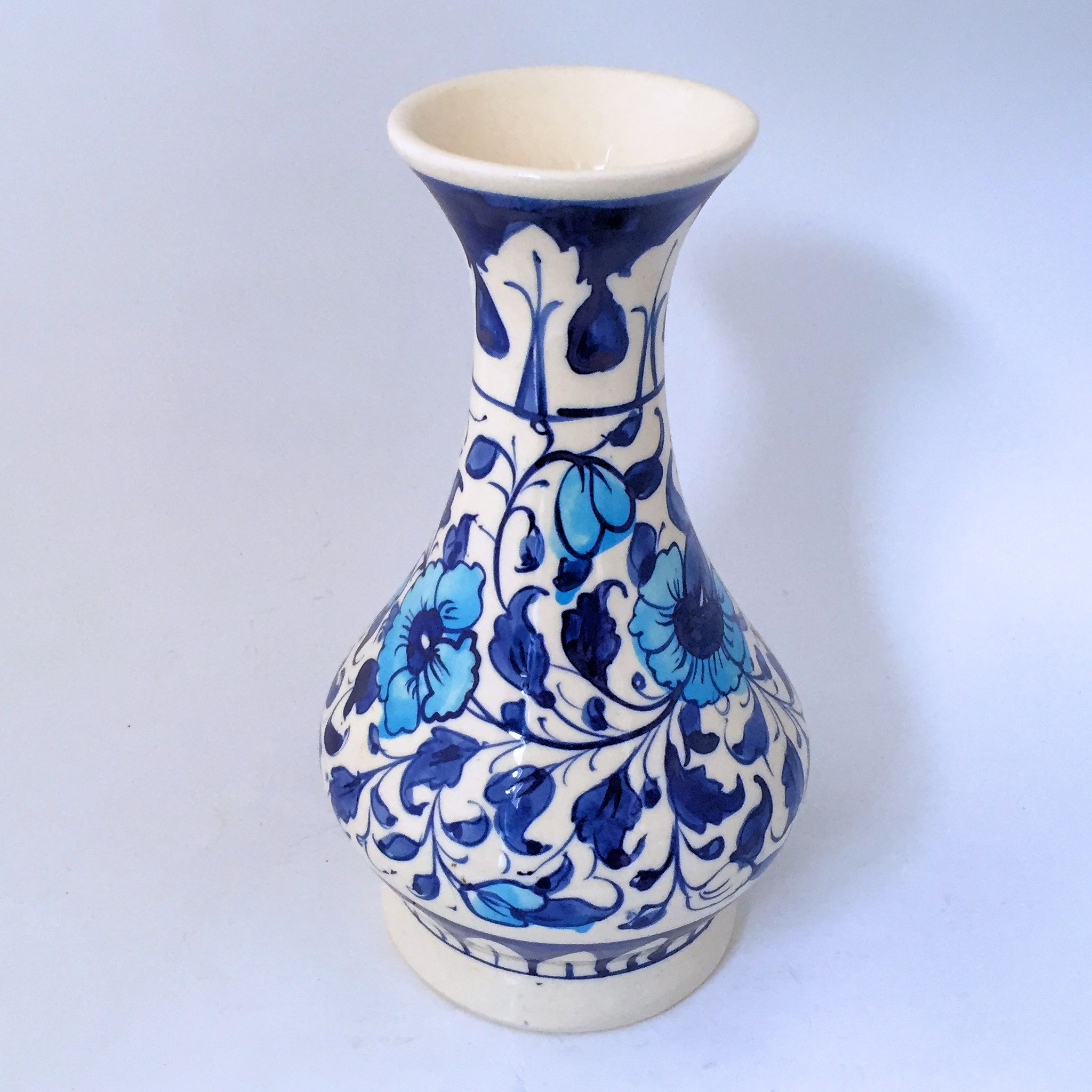 Details About Multani Hand Painted Vase Blue And White Flowers Floral Design in sizing 2048 X 2048