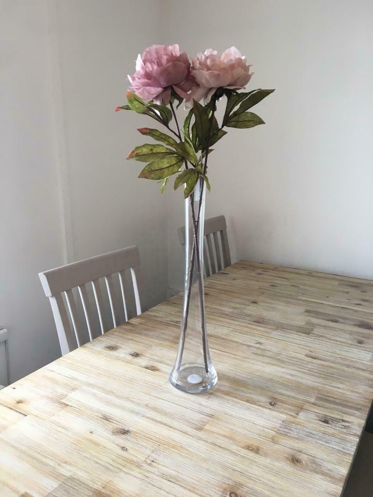 Dunelm Glass Vase And Artificial Flowers In Pontypridd Rhondda Cynon Taf Gumtree in sizing 768 X 1024