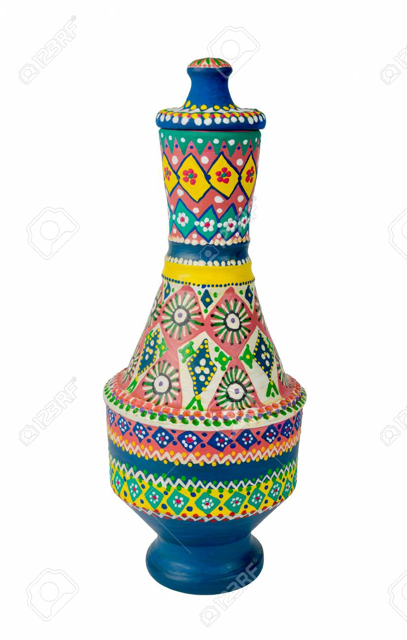 Egyptien Dcor Color Vase En Cramique Peinte Arabe Kolla Une Tradition Des Anciens Egyptiens Isol Sur Blanc with regard to sizing 827 X 1300