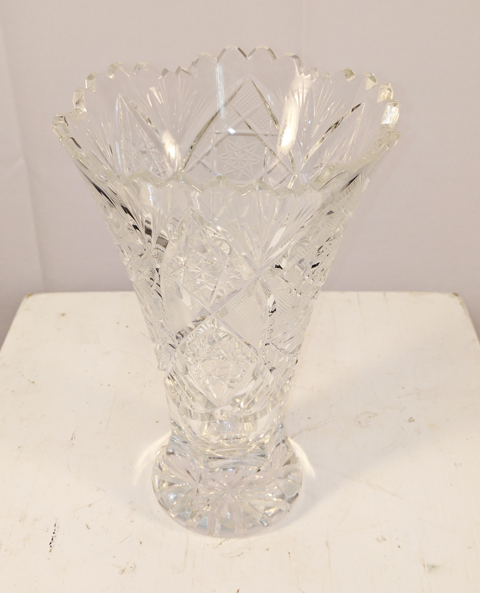 Glass Vase Type 3 in measurements 971 X 1200