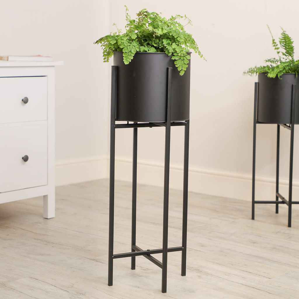 Large Black Plant Pot On Stand for measurements 1024 X 1024