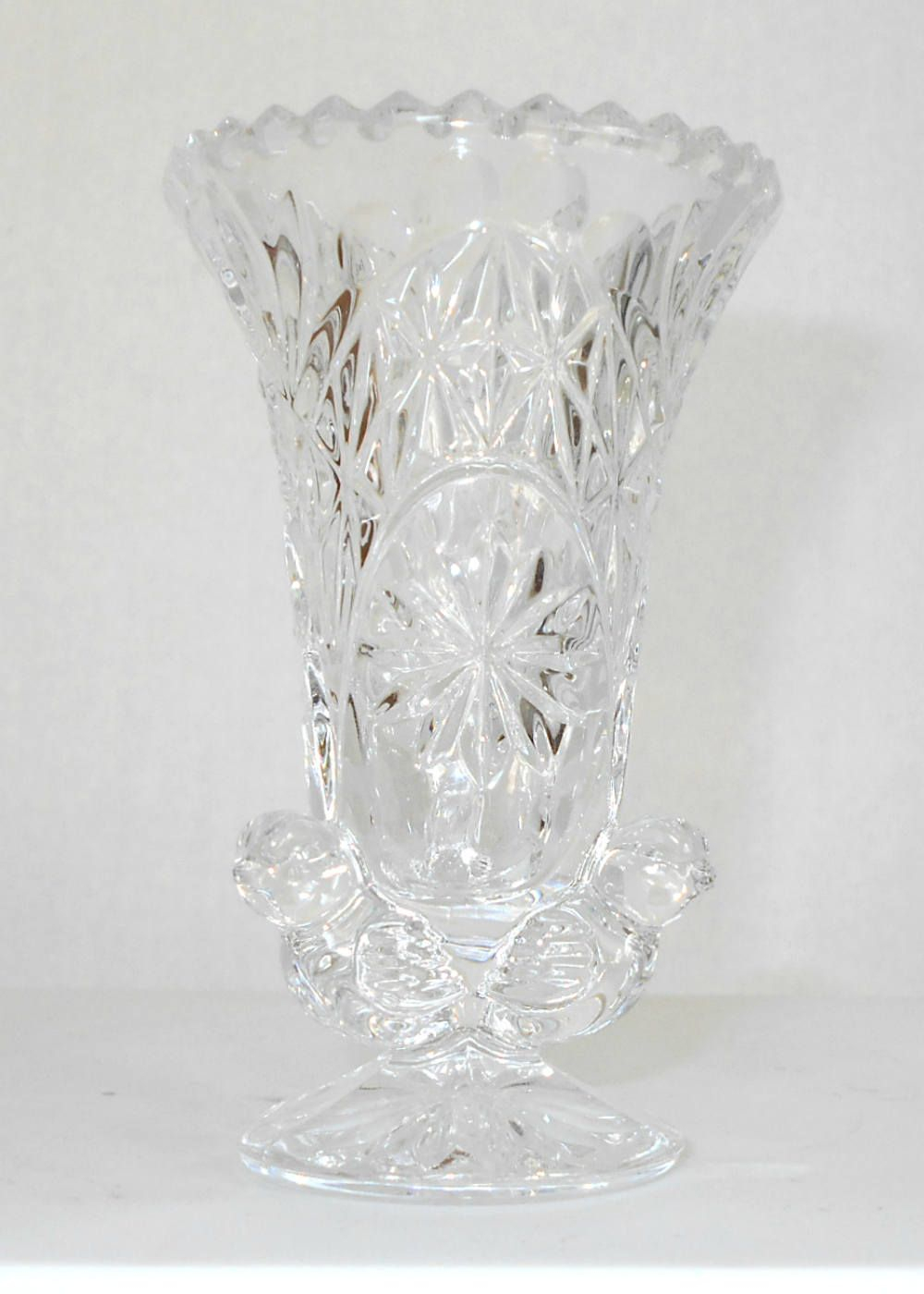 Lead Crystal Bud Vaselead Crystal Bud Vase With Birds inside sizing 1000 X 1400