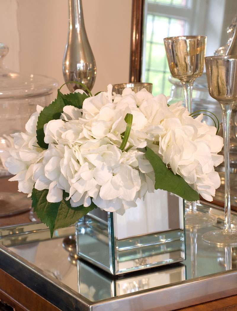 Love White Flowers In Mirrored Vases Artificial Silk for sizing 800 X 1050