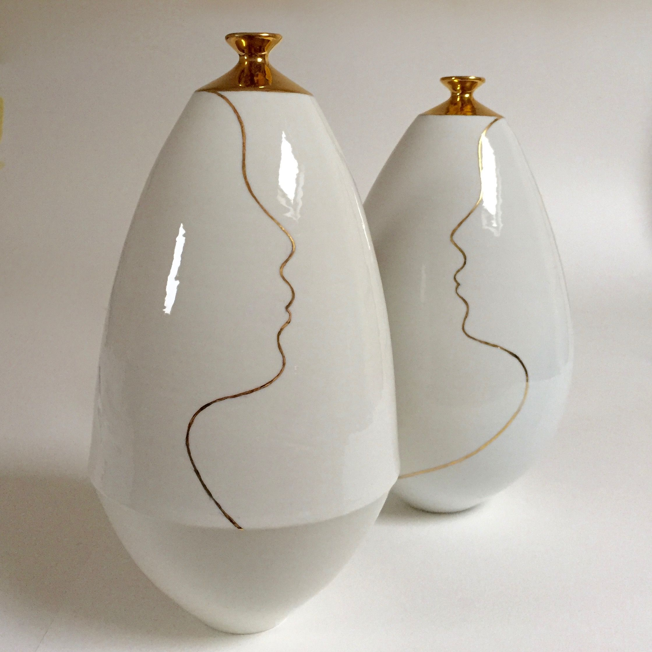 Pair Of Bud Vases Visages throughout dimensions 2238 X 2238