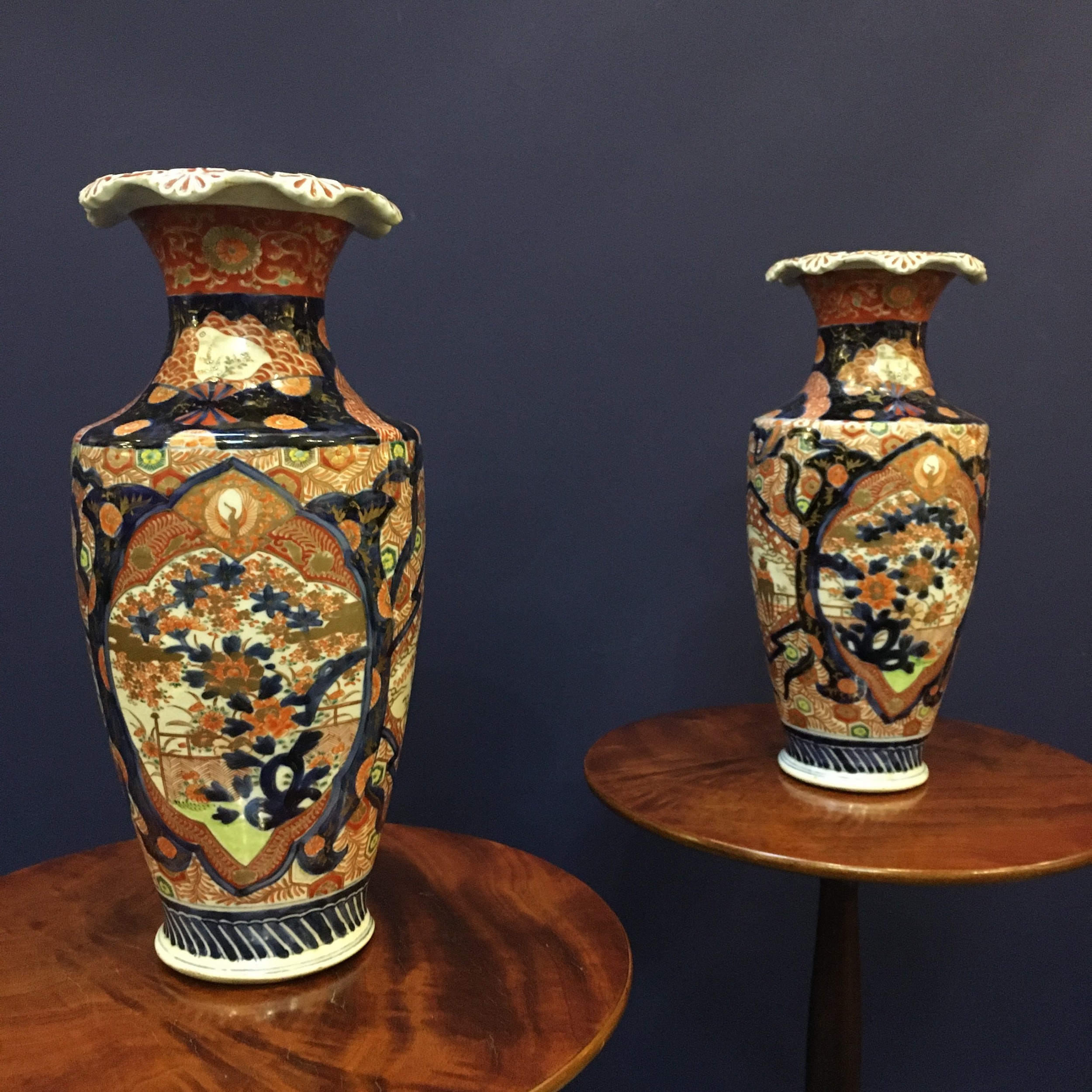 Pair Of Large Imari Vases With Very Decorative Fluted Rims C pertaining to dimensions 2500 X 2500