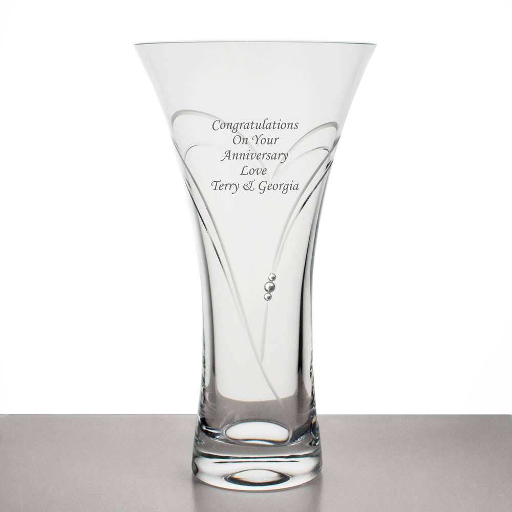 Personalised Crystal Heart Vase With Swarovski Elements in size 1000 X 1000