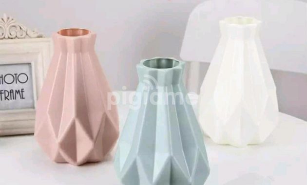 Plastic Flower Vases within proportions 1440 X 1440